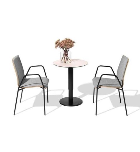 MSM work table 2 Beistelltisch Gestell schwarz Tischplatte rose beschichtet in Kombination mit Stühlen